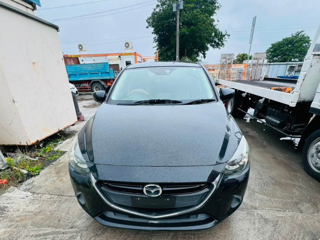 Mazda Demio 2015